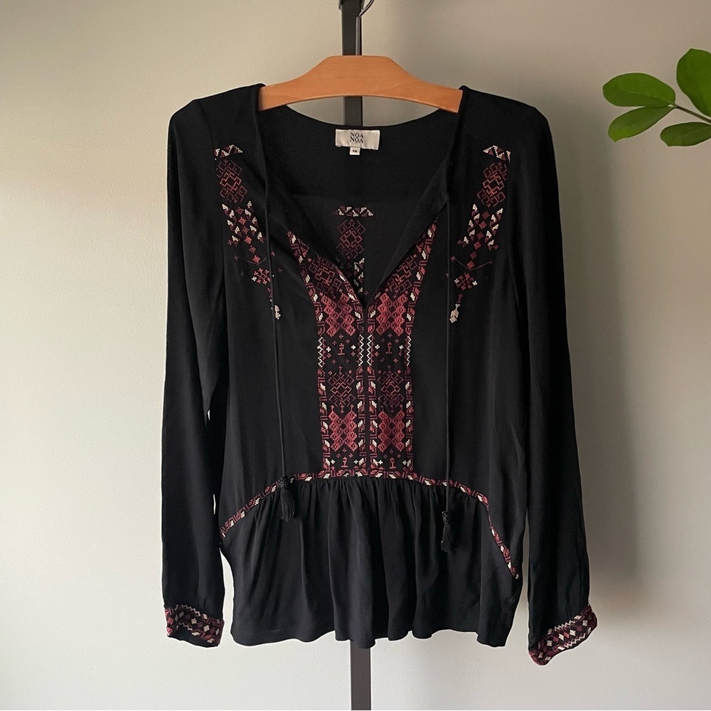 Noa Noa Boho Tassel Front Tie Blouse Top Black Red Embroidered Size 36 Small